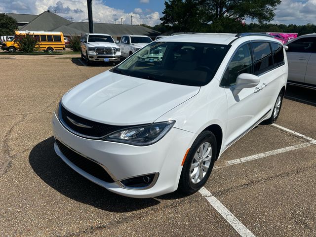 2019 Chrysler Pacifica Touring-L