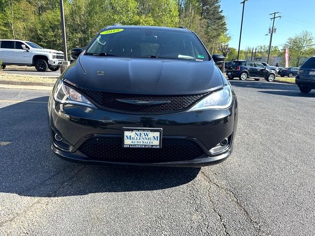 2019 Chrysler Pacifica Touring-L Plus