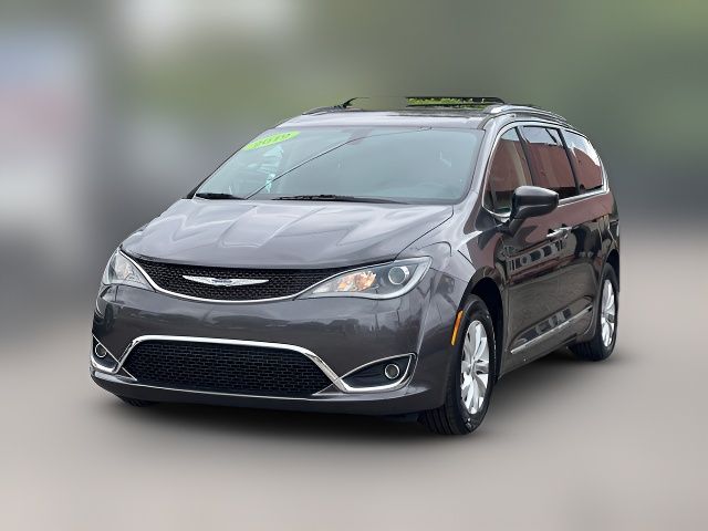 2019 Chrysler Pacifica Touring-L