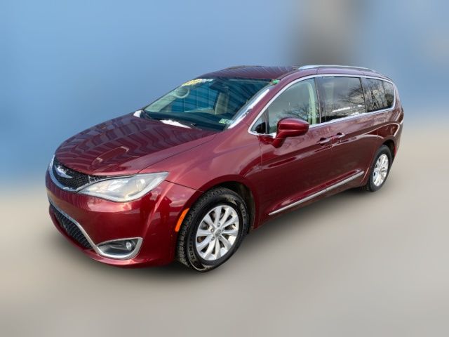 2019 Chrysler Pacifica Touring-L