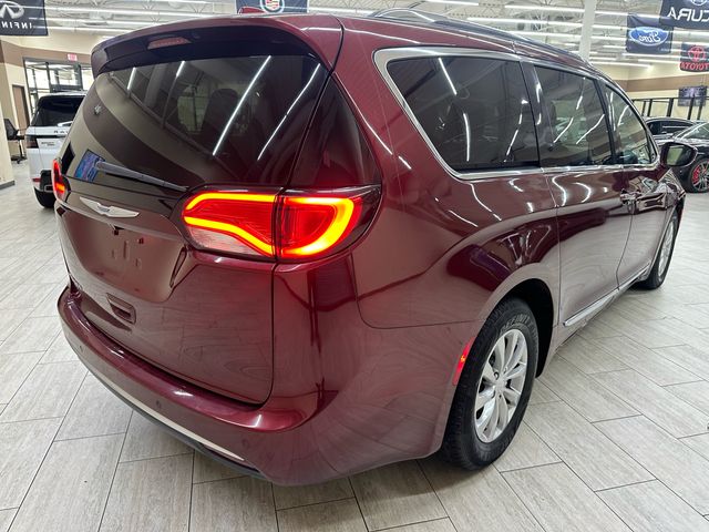 2019 Chrysler Pacifica Touring-L