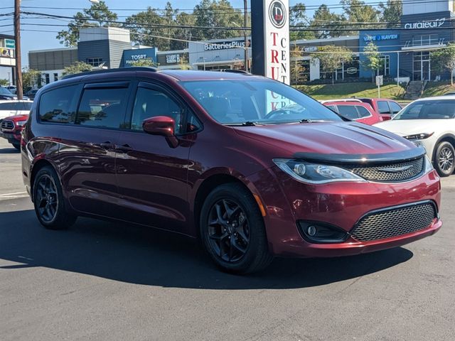 2019 Chrysler Pacifica Touring-L