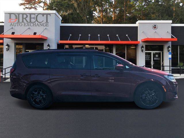 2019 Chrysler Pacifica Touring-L