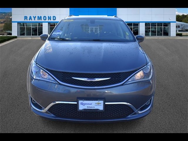 2019 Chrysler Pacifica Touring-L