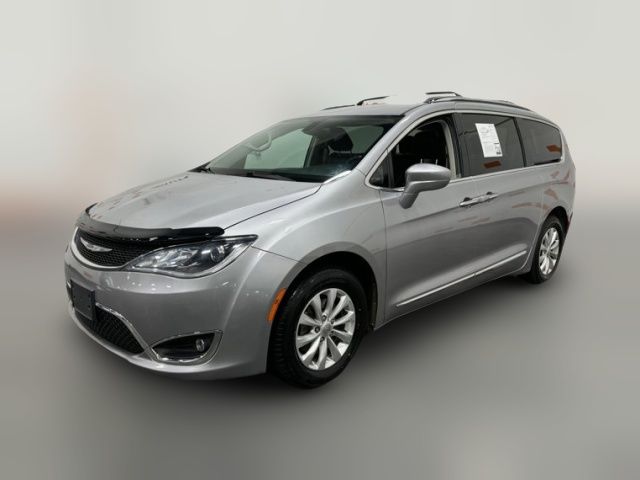 2019 Chrysler Pacifica Touring-L