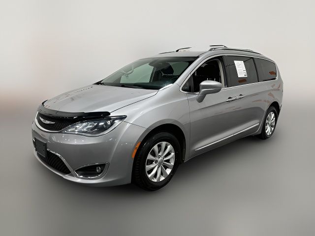 2019 Chrysler Pacifica Touring-L