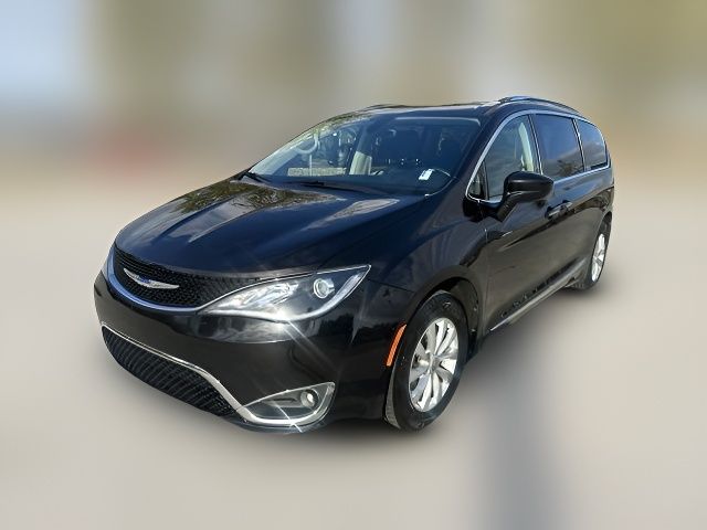 2019 Chrysler Pacifica Touring-L