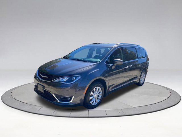 2019 Chrysler Pacifica Touring-L