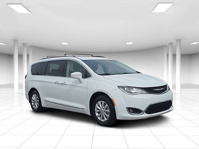 2019 Chrysler Pacifica Touring-L