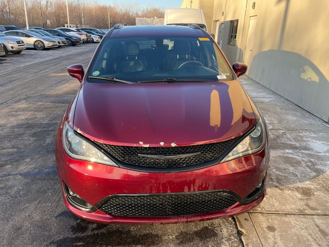 2019 Chrysler Pacifica Touring-L