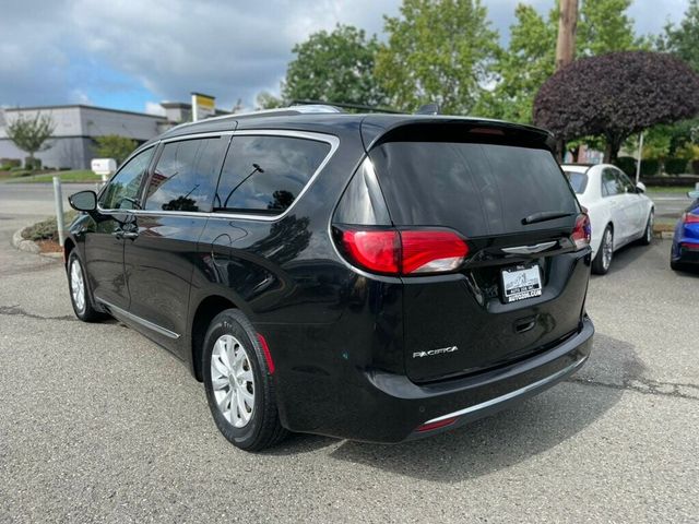 2019 Chrysler Pacifica Touring-L