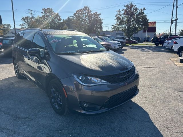 2019 Chrysler Pacifica Touring-L