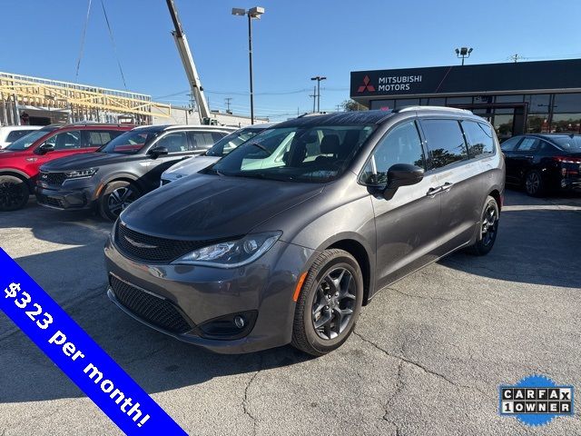 2019 Chrysler Pacifica Touring-L