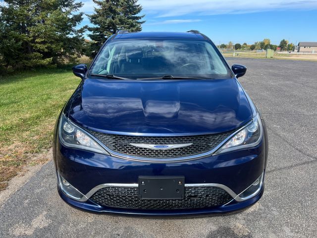 2019 Chrysler Pacifica Touring-L