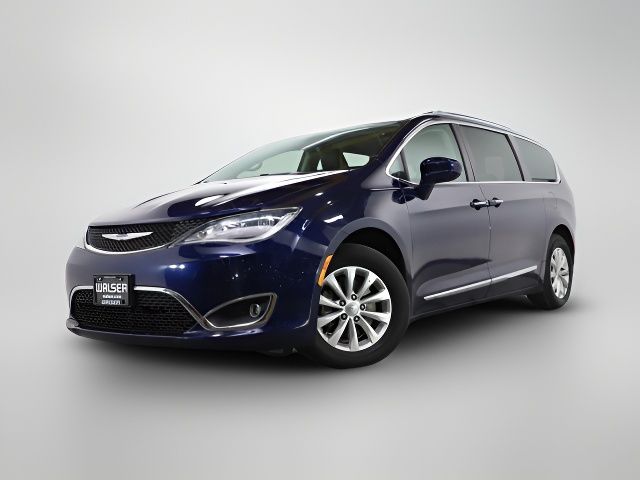 2019 Chrysler Pacifica Touring-L