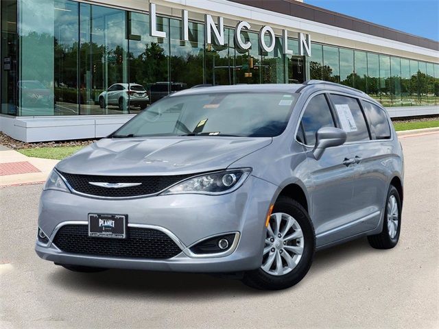 2019 Chrysler Pacifica Touring-L