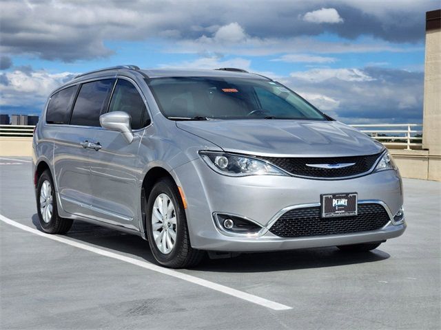 2019 Chrysler Pacifica Touring-L