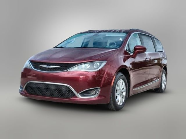 2019 Chrysler Pacifica Touring-L