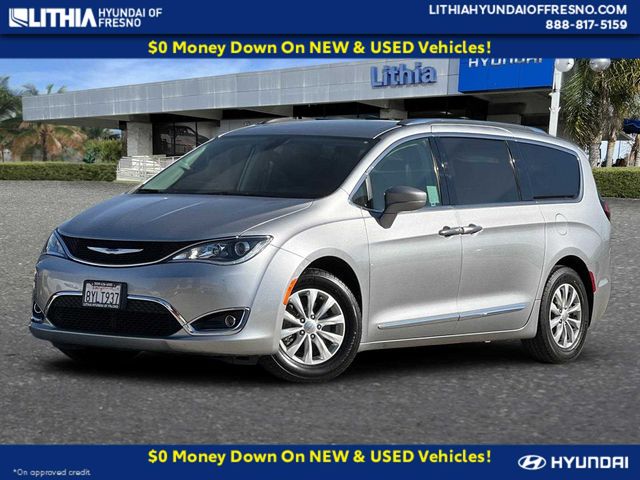 2019 Chrysler Pacifica Touring-L