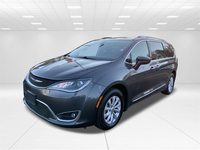 2019 Chrysler Pacifica Touring-L