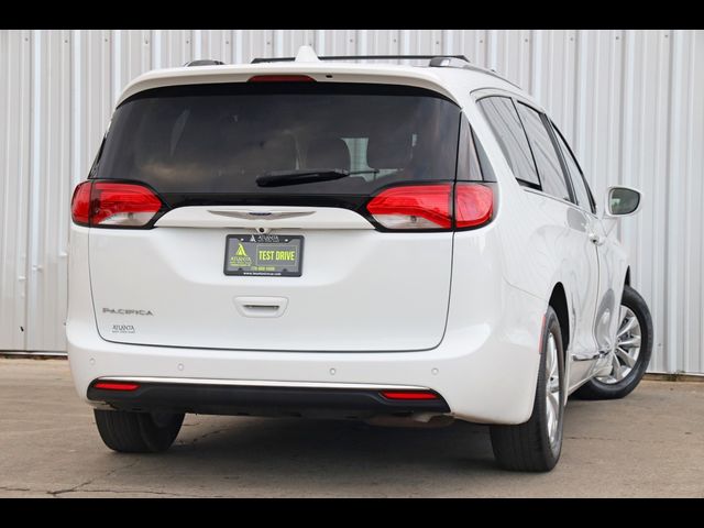 2019 Chrysler Pacifica Touring-L