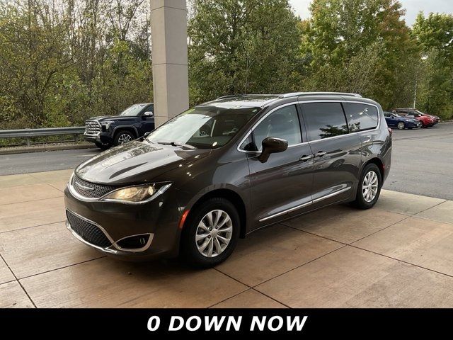 2019 Chrysler Pacifica Touring-L