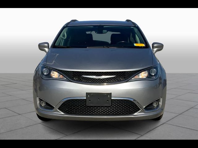 2019 Chrysler Pacifica Touring-L