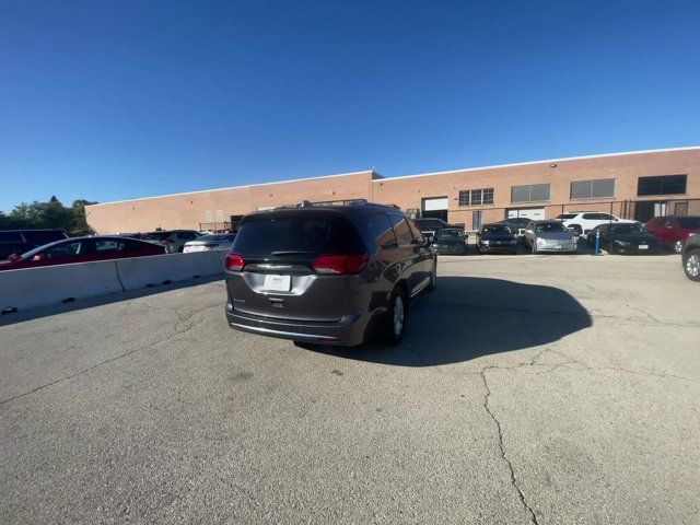 2019 Chrysler Pacifica Touring-L