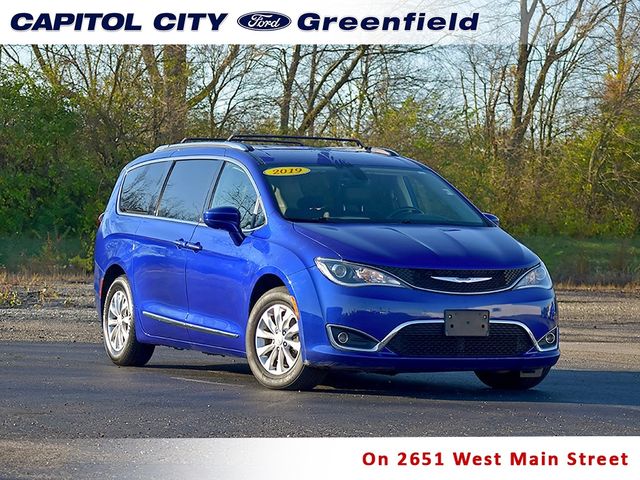 2019 Chrysler Pacifica Touring-L