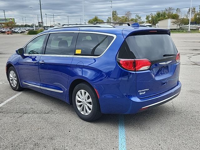 2019 Chrysler Pacifica Touring-L