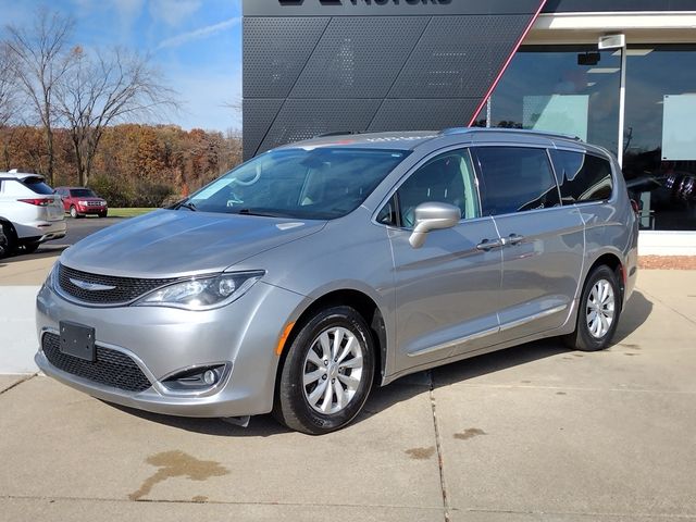 2019 Chrysler Pacifica Touring-L