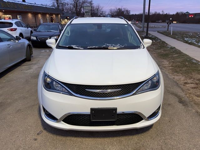 2019 Chrysler Pacifica Touring-L