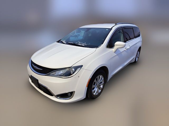 2019 Chrysler Pacifica Touring-L