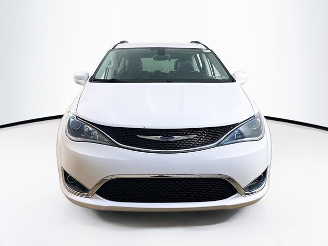 2019 Chrysler Pacifica Touring-L
