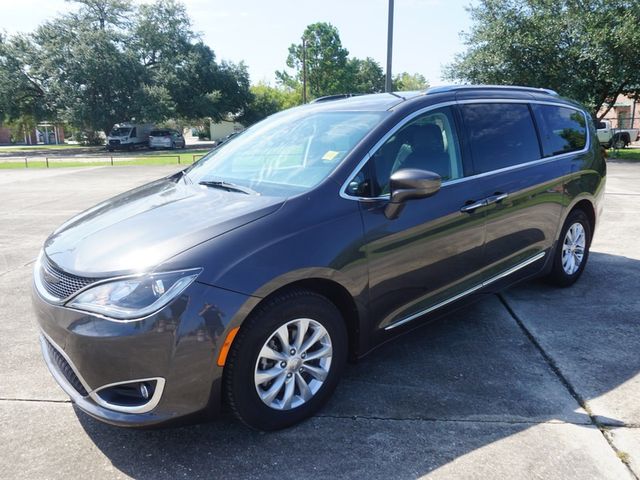 2019 Chrysler Pacifica Touring-L