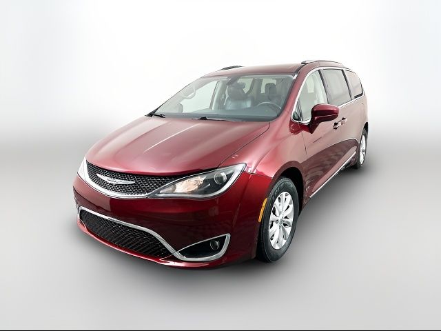 2019 Chrysler Pacifica Touring-L