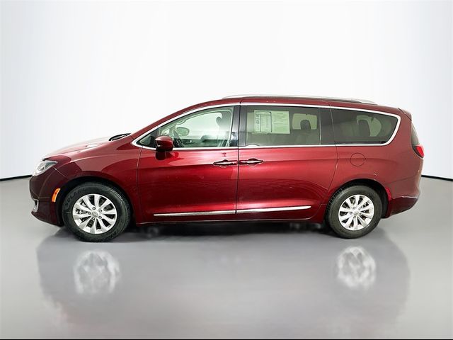 2019 Chrysler Pacifica Touring-L