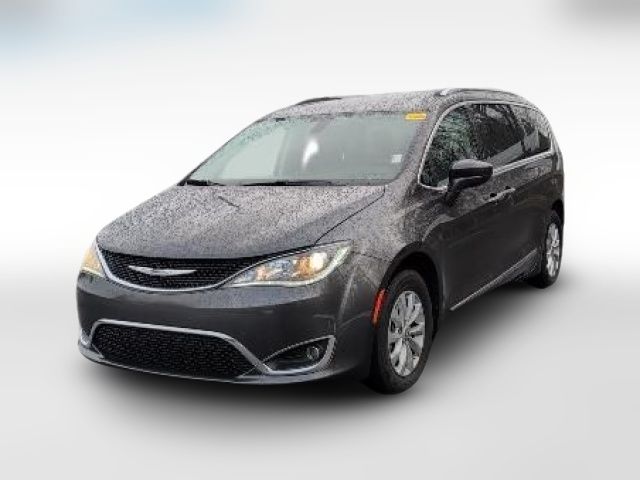 2019 Chrysler Pacifica Touring-L