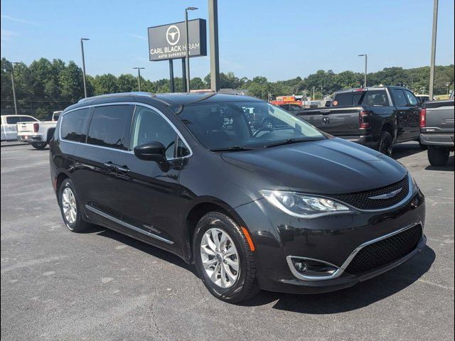 2019 Chrysler Pacifica Touring-L