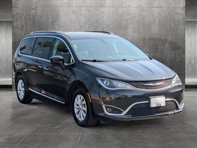 2019 Chrysler Pacifica Touring-L