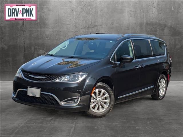 2019 Chrysler Pacifica Touring-L