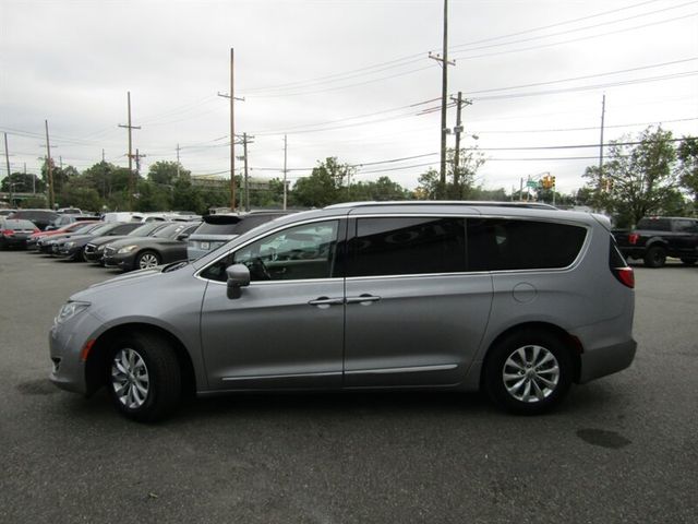 2019 Chrysler Pacifica Touring-L