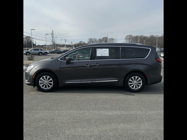 2019 Chrysler Pacifica Touring-L