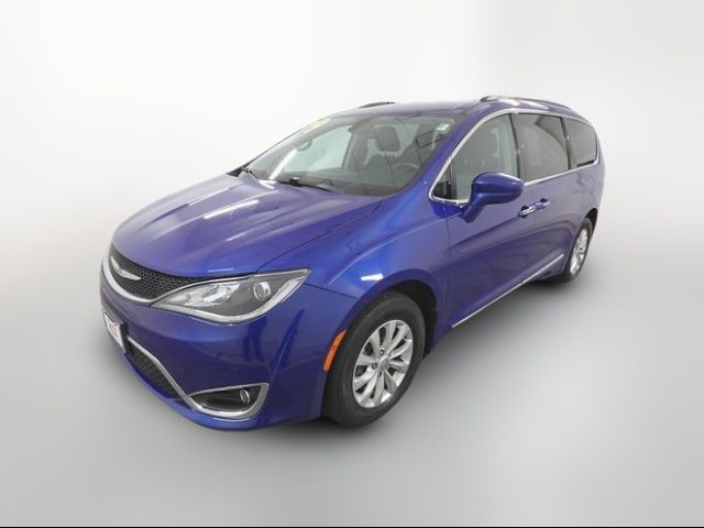 2019 Chrysler Pacifica Touring-L