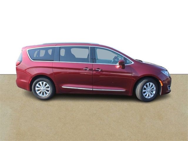 2019 Chrysler Pacifica Touring-L