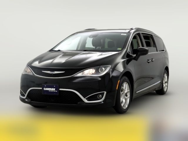 2019 Chrysler Pacifica Touring-L
