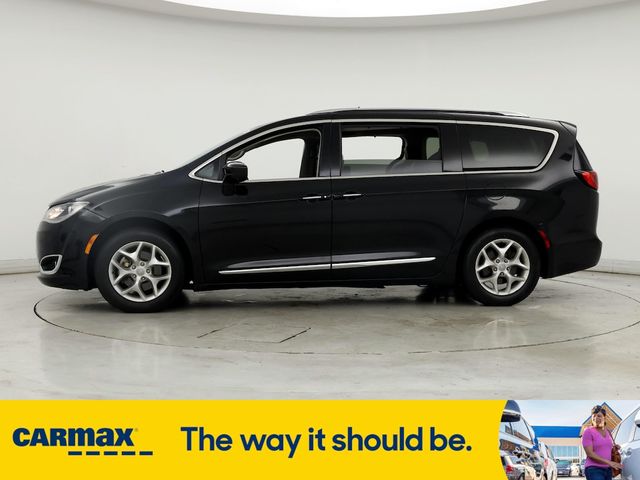 2019 Chrysler Pacifica Touring-L