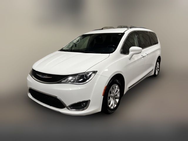 2019 Chrysler Pacifica Touring-L