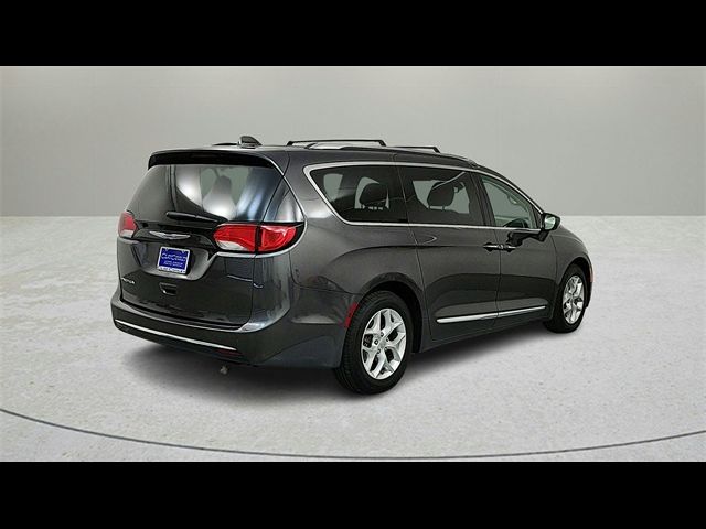 2019 Chrysler Pacifica Touring-L