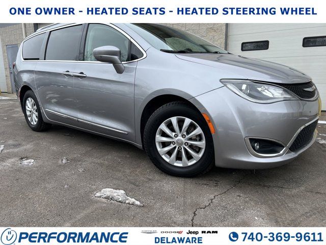 2019 Chrysler Pacifica Touring-L